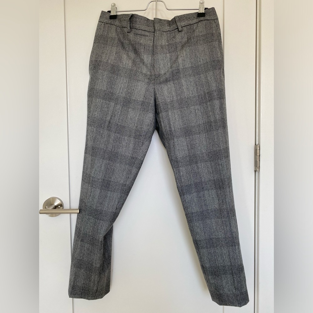 Banana Republic Men’s Wool Dress Pants